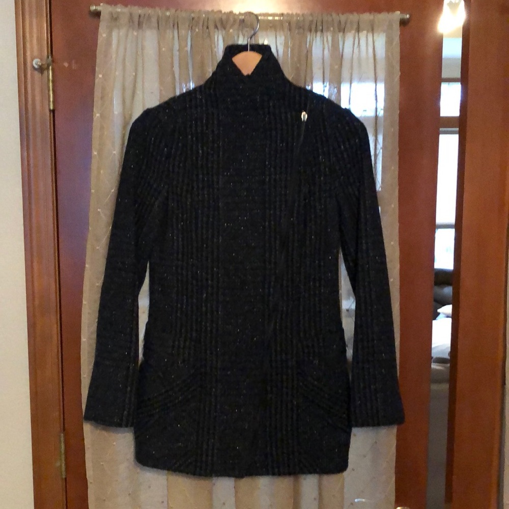Women’s suit style coat/ jacket